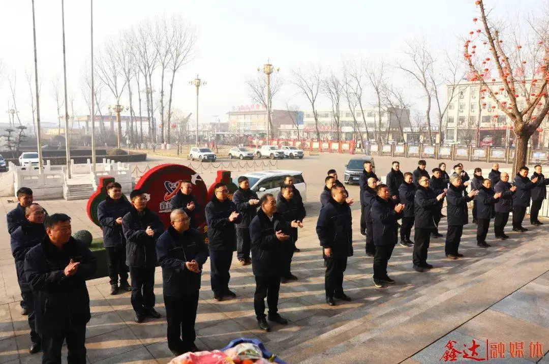 河北京东管业有限公司，一行领导看望慰问坚守岗位的一线职工。（网上图片）