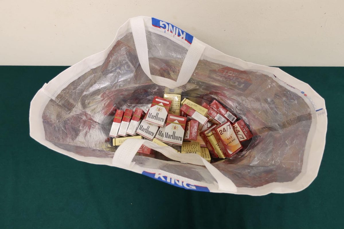 Mainland traveller jailed for possessing 516 untaxed cigarettes